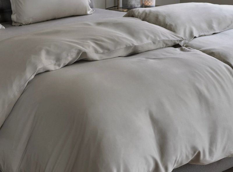 Home by TEMPUR® Silky Bamboo 140x220 Natural dynetrekk